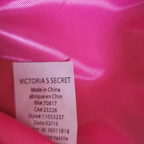 PINK Victoria's Secret Irridescent Red Fanny Pack New - Picture 8 of 9